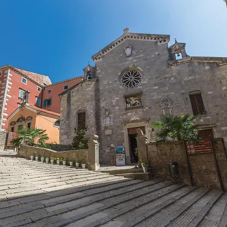 Casa vacanze Amazing In Marici With Kitchen *